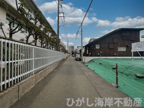 藤沢市片瀬海岸２丁目　売地　全４区画の前面道路含む現地写真|現地外観