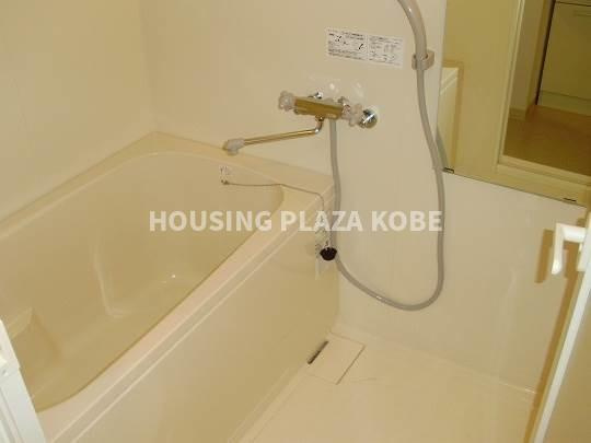 ツルトスコⅡ番館の浴室