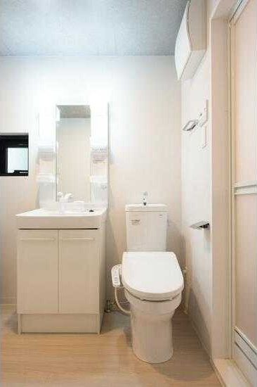 フェルヴォーレ住吉のトイレ