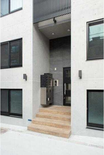 フェルヴォーレ住吉のエントランス