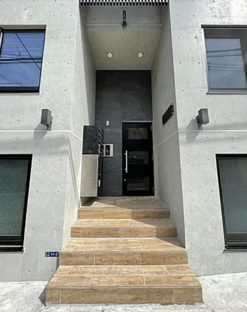 フェルヴォーレ住吉のエントランス