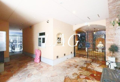 【エントランス】 | リスレーヌ蔵前 | エントランスです。