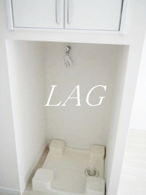 【設備】 | サンライフ池田 | 室内洗濯機置き場です