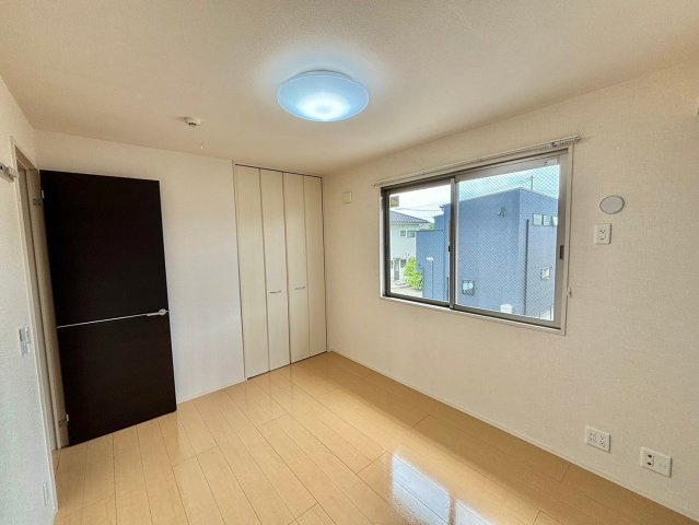 メゾンフォレストの洋室