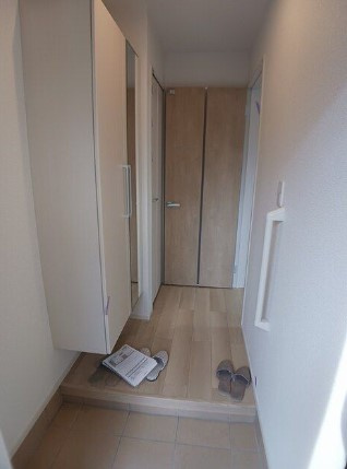 アンソレイユもみじ山の玄関