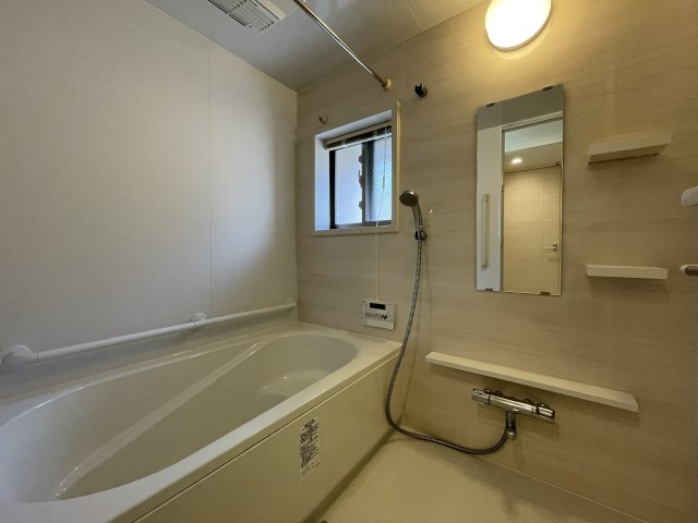 アルファスマート滑石中央の浴室