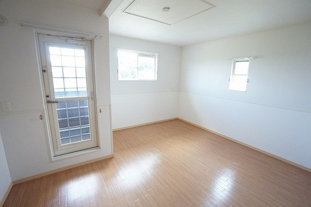 ウェイホームやまのくちＢの内装|過ごしやすい室内です