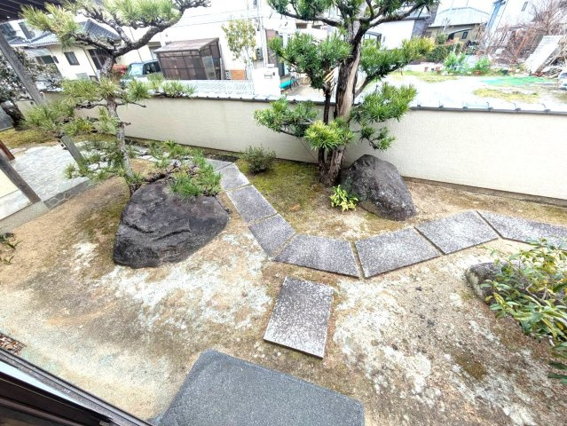 和歌山市西庄　中古戸建の庭