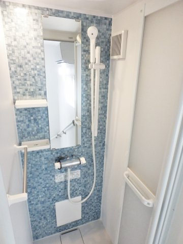 Blanc et Bleu 高円寺(ブランエトブルー）のシャワールーム