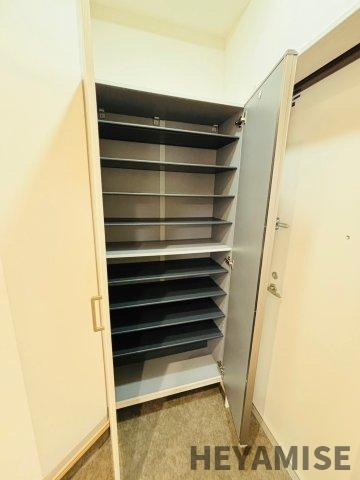 BELLO金屋の収納