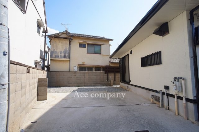 【駐車場】 | 八尾市久宝園2丁目 | 駐車場舗装済み☆複数台駐車可能です！