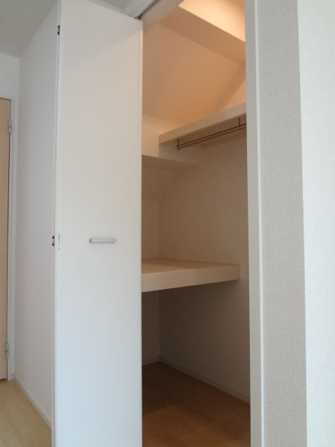 熊本市西区横手４丁目のアパートの収納