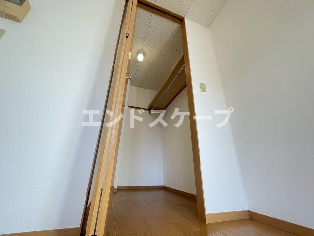 ルミエール日吉の収納|高崎、前橋エリアのお部屋探しはエンドスケープまで！お客様の理想お聞かせ下さい♪