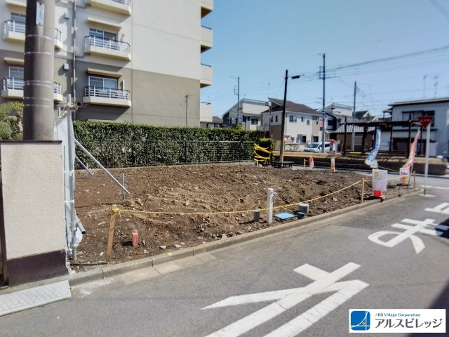 新築／ふじみ野市新田　第１期　全１棟の前面道路含む現地写真