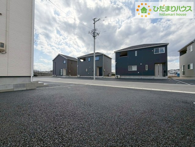 いわき市常磐西郷町第１０　新築戸建　3号棟の駐車場|整備された駐車場で、マイカーを気兼ねなく洗車なんて最高ですね！(^▽^)/