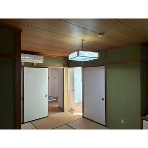 白馬ビルの内装