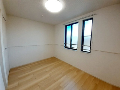 【寝室】 | ブルーウッド