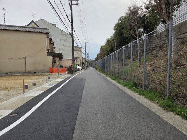 【前面道路含む現地写真】 | 山科区小山西御所町　新築戸建