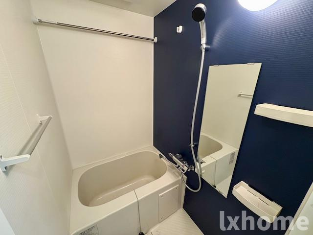 ロイス茨木奈良町の浴室|落ち着いた空間のお風呂です