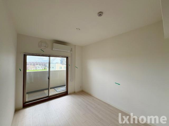 ロイス茨木奈良町の居間・リビング|ゆったり過ごせる居間です