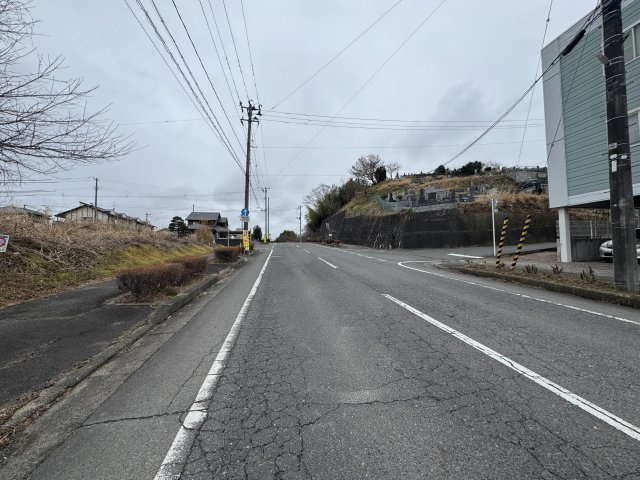 想定年間賃料　180万　想定利回り　8.1％　鉄骨造の周辺