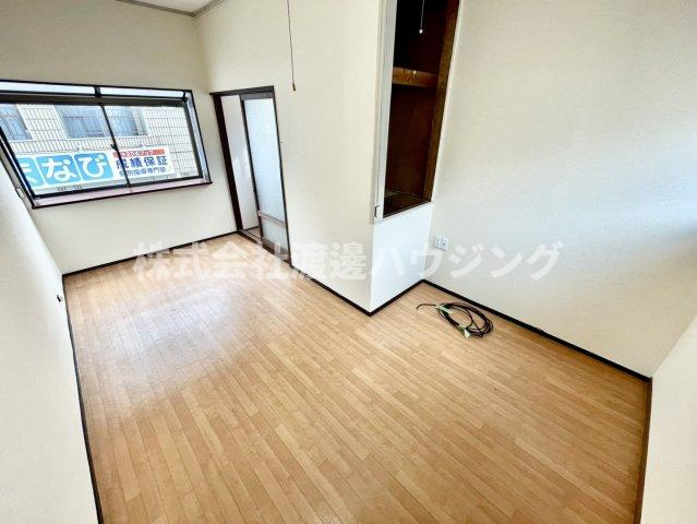 七松町2丁目貸家の寝室