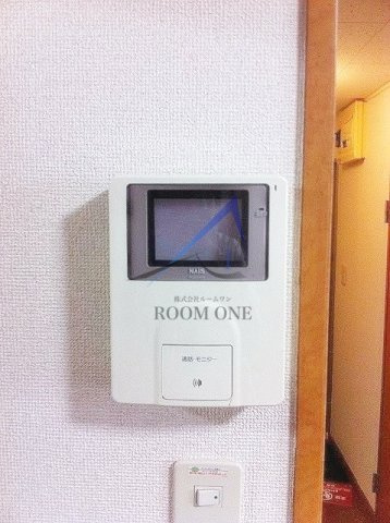 レオパレスデンファレのセキュリティ|モニター付きインターホンです。