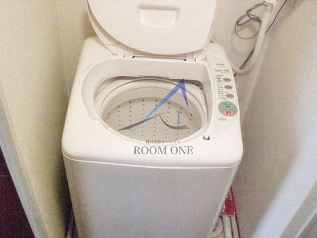 レオパレスデンファレの設備|洗濯機置き場です。