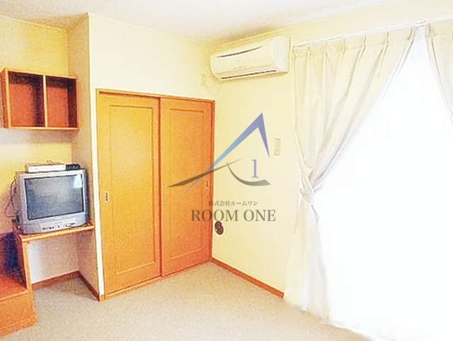 レオパレスデンファレのその他|エアコン付きです。