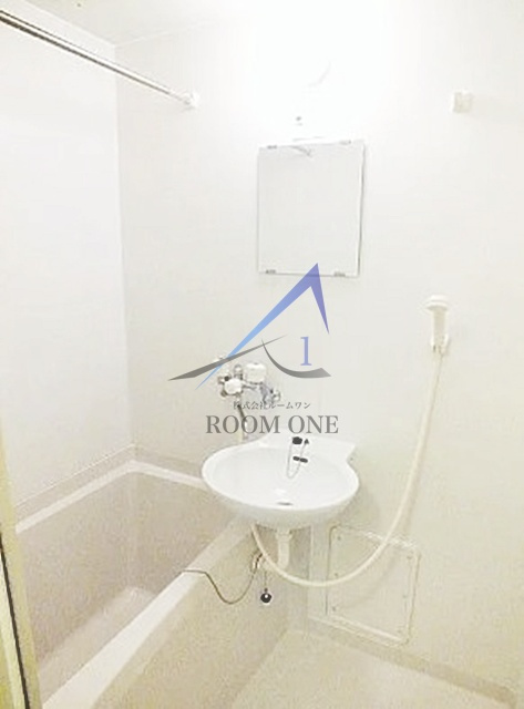 レオパレスデンファレの浴室|お風呂です。