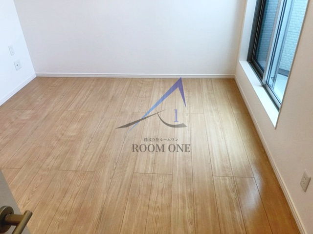 TRISTINA 柏の居間・リビング|洋室のお部屋です。