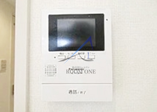 リブリ・モンターニュ千早のセキュリティ|モニター付きインターホンです。