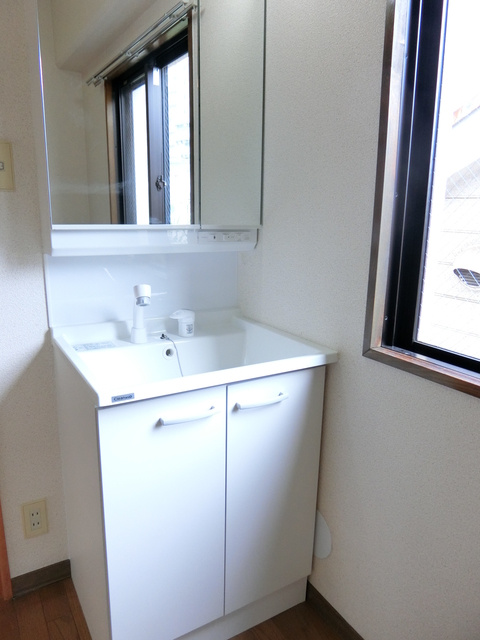 ラパークの洗面所