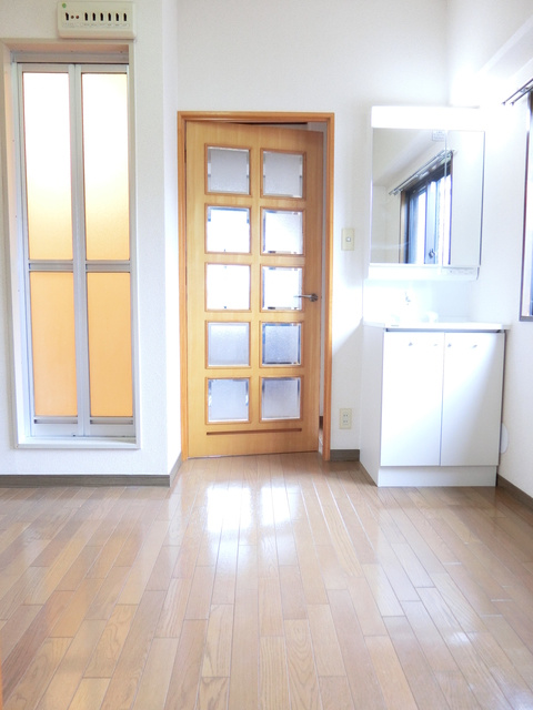 ラパークの居間・リビング