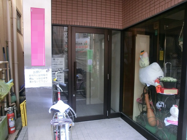 タカヨシコーポのエントランス|エントランススペース。