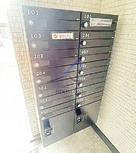 HANABUSAⅥのその他共用部分|集合ポストです。