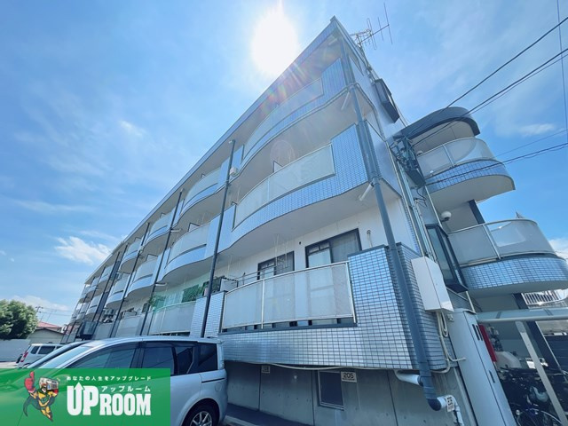カーサコロナの駐車場