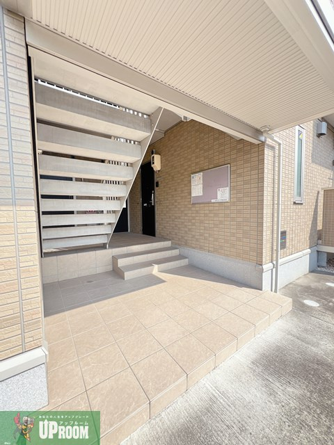 アロームライトのエントランス