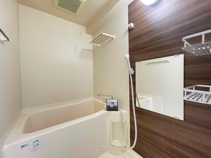 ウィング青山の浴室