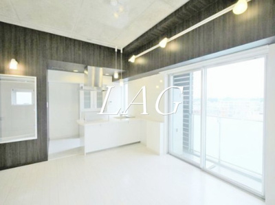 【居間・リビング】 | イーストープ用賀 | 洋室のお部屋です。