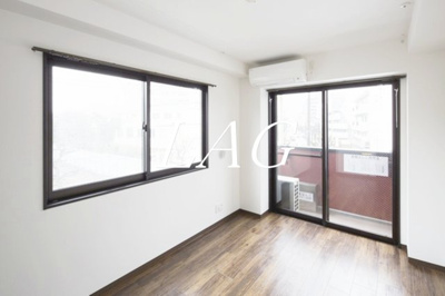 【居間・リビング】 | スリースターレジデンス学芸大学 | 洋室のお部屋です。