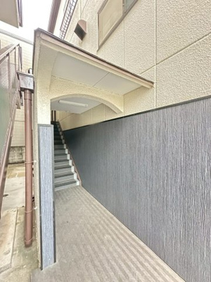 【エントランス】 | 沢良宜東薩摩マンション２号棟