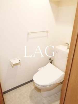 【トイレ】 | レヴィーナ東京八重洲通り | トイレです。