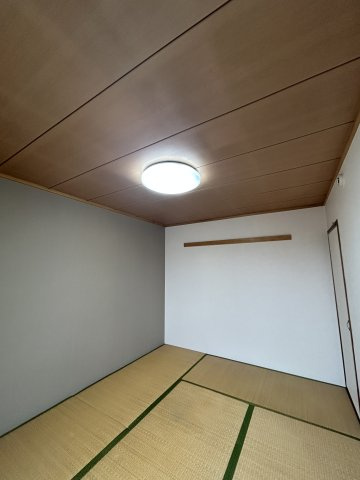 ３DK：稲荷前トゥインクル吉田C棟の和室|和室があれば客間としても活用できます