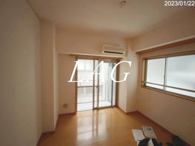 【居間・リビング】 | ラ・ピアッツァ麻布十番 | 洋室のお部屋です。