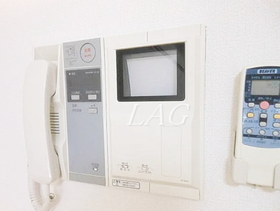 【セキュリティ】 | グランド・ガーラ西麻布 | モニターつきインターホンです。