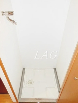 【設備】 | グランド・ガーラ西麻布 | 室内洗濯機置き場になります。