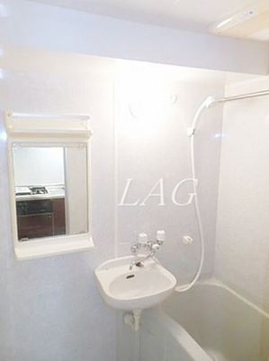 【浴室】 | グランド・ガーラ西麻布 | お風呂です。