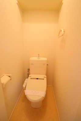 【トイレ】 | ガーデンサイド広尾 | コンパクトで使いやすいトイレです