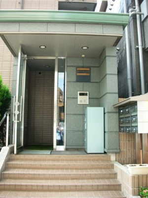【エントランス】 | ガーデンサイド広尾 | エントランスです